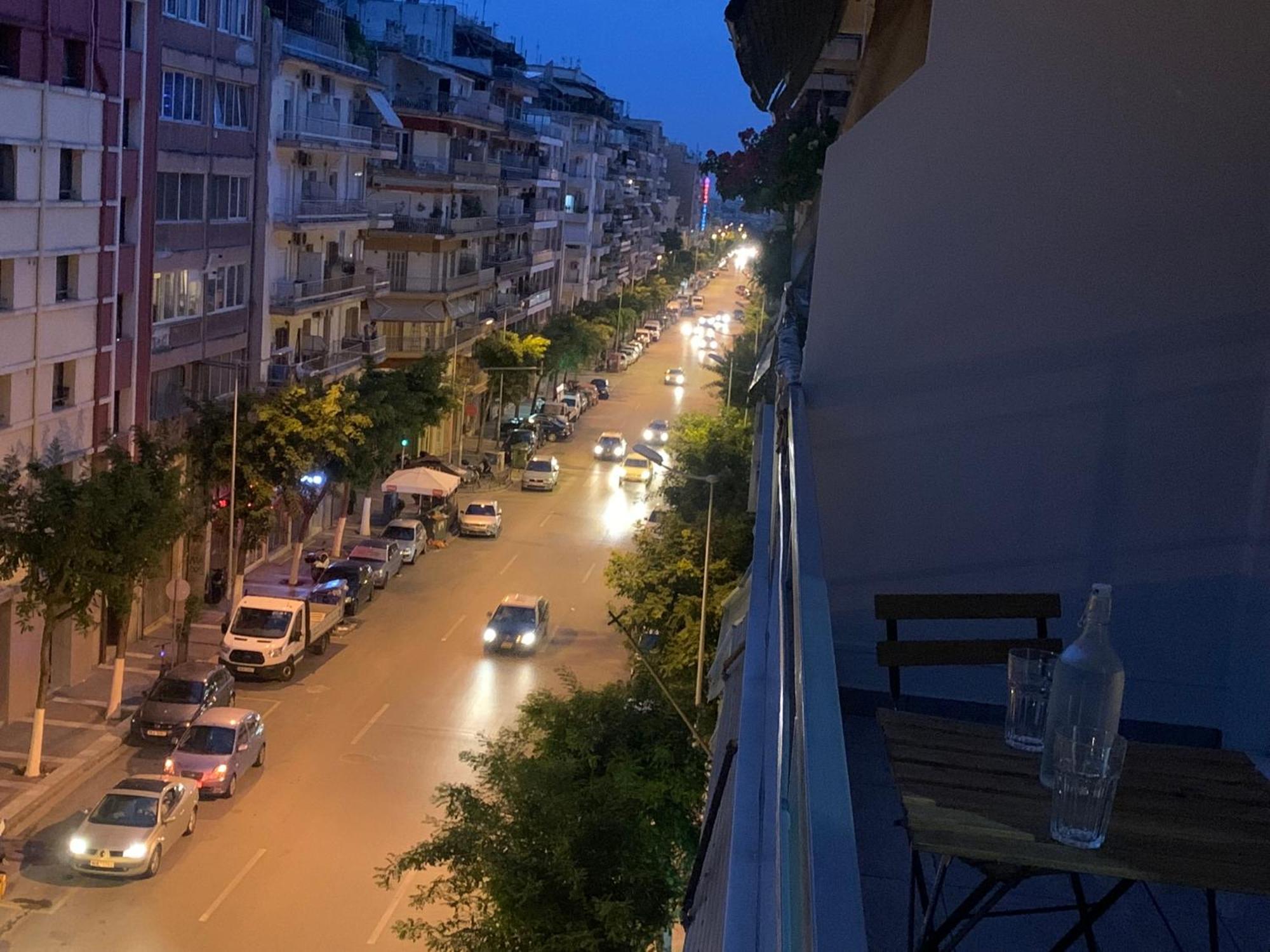 Lux Appartment , 3 Rooms Full Extra , City Center テッサロニキ エクステリア 写真