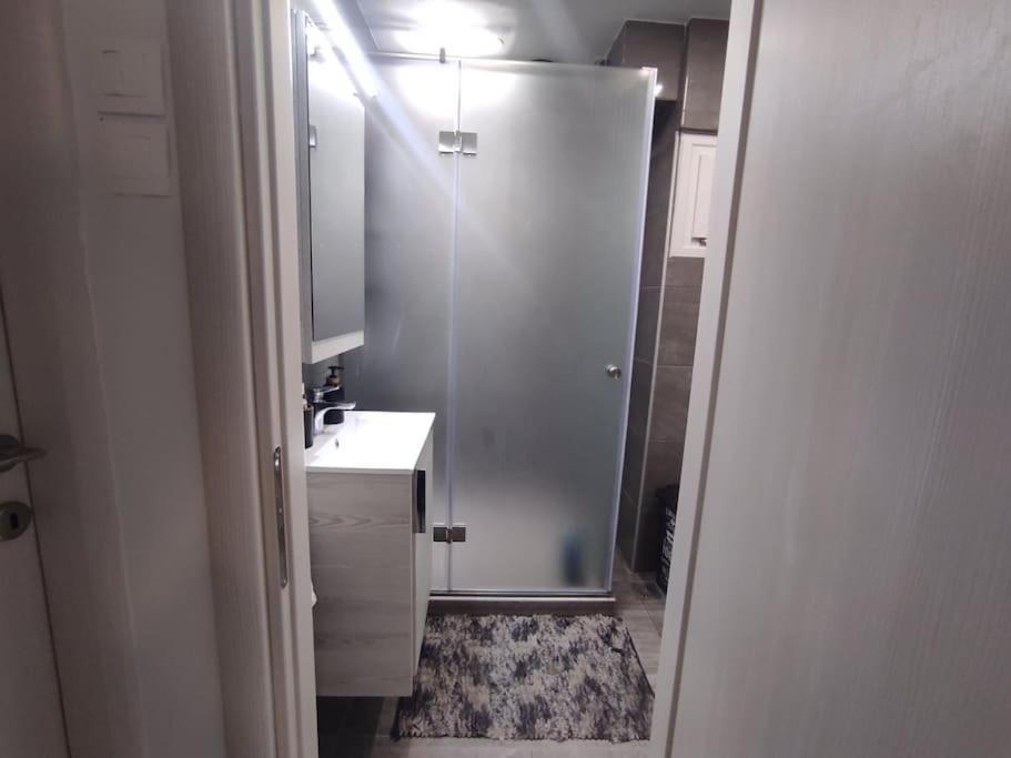 Lux Appartment , 3 Rooms Full Extra , City Center テッサロニキ エクステリア 写真