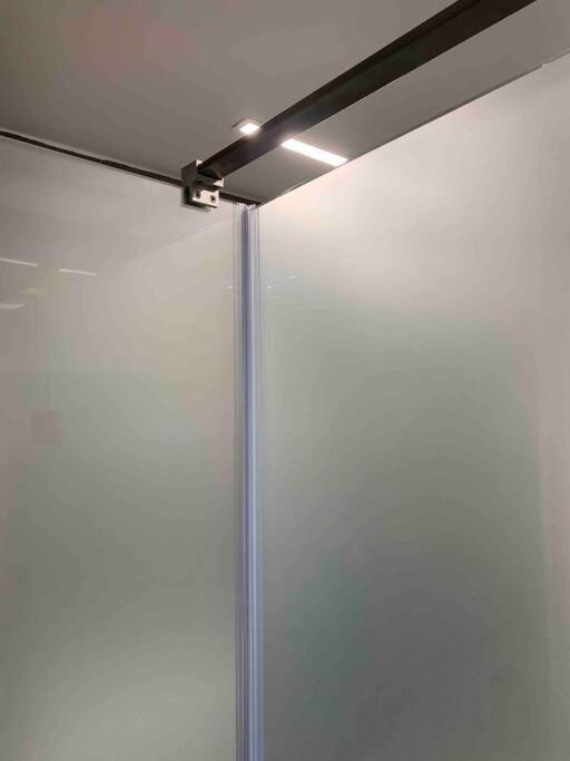 Lux Appartment , 3 Rooms Full Extra , City Center テッサロニキ エクステリア 写真