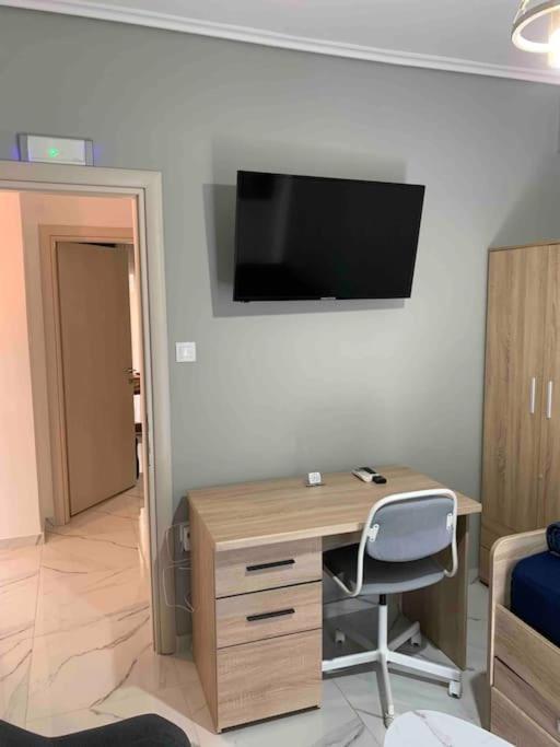 Lux Appartment , 3 Rooms Full Extra , City Center テッサロニキ エクステリア 写真